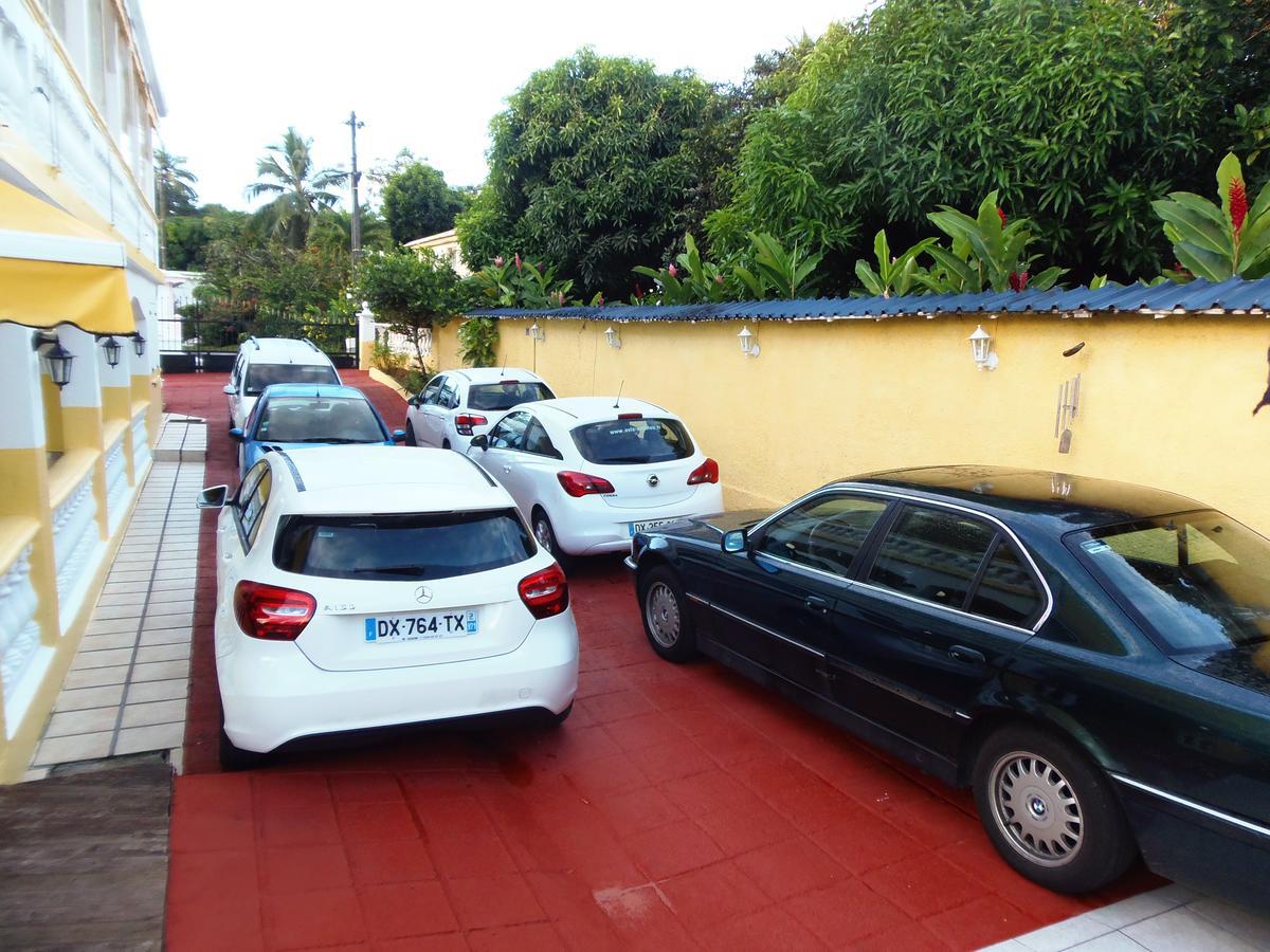 קפסטר-בל-או Villa Mancina מראה חיצוני תמונה