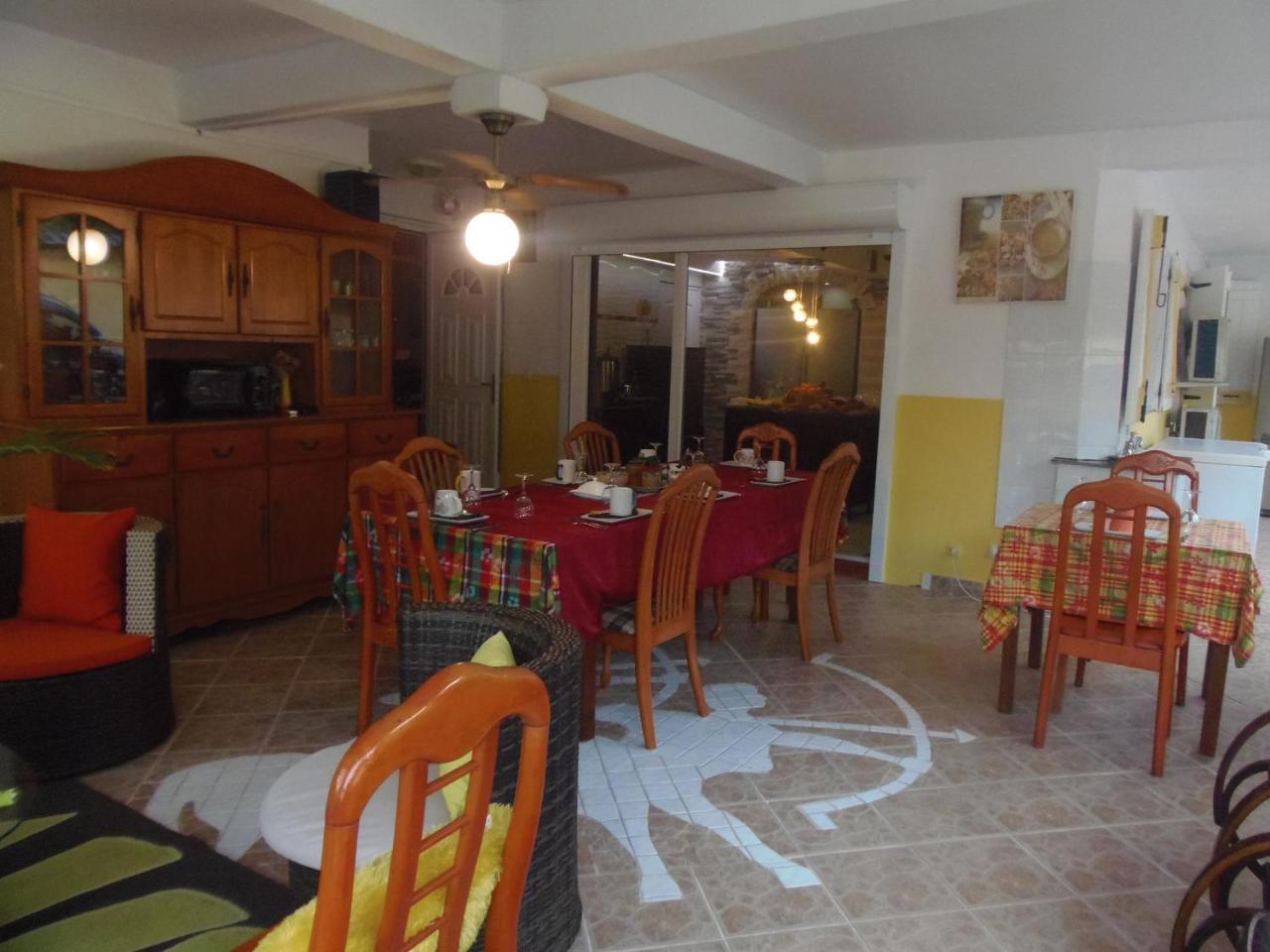 קפסטר-בל-או Villa Mancina מראה חיצוני תמונה